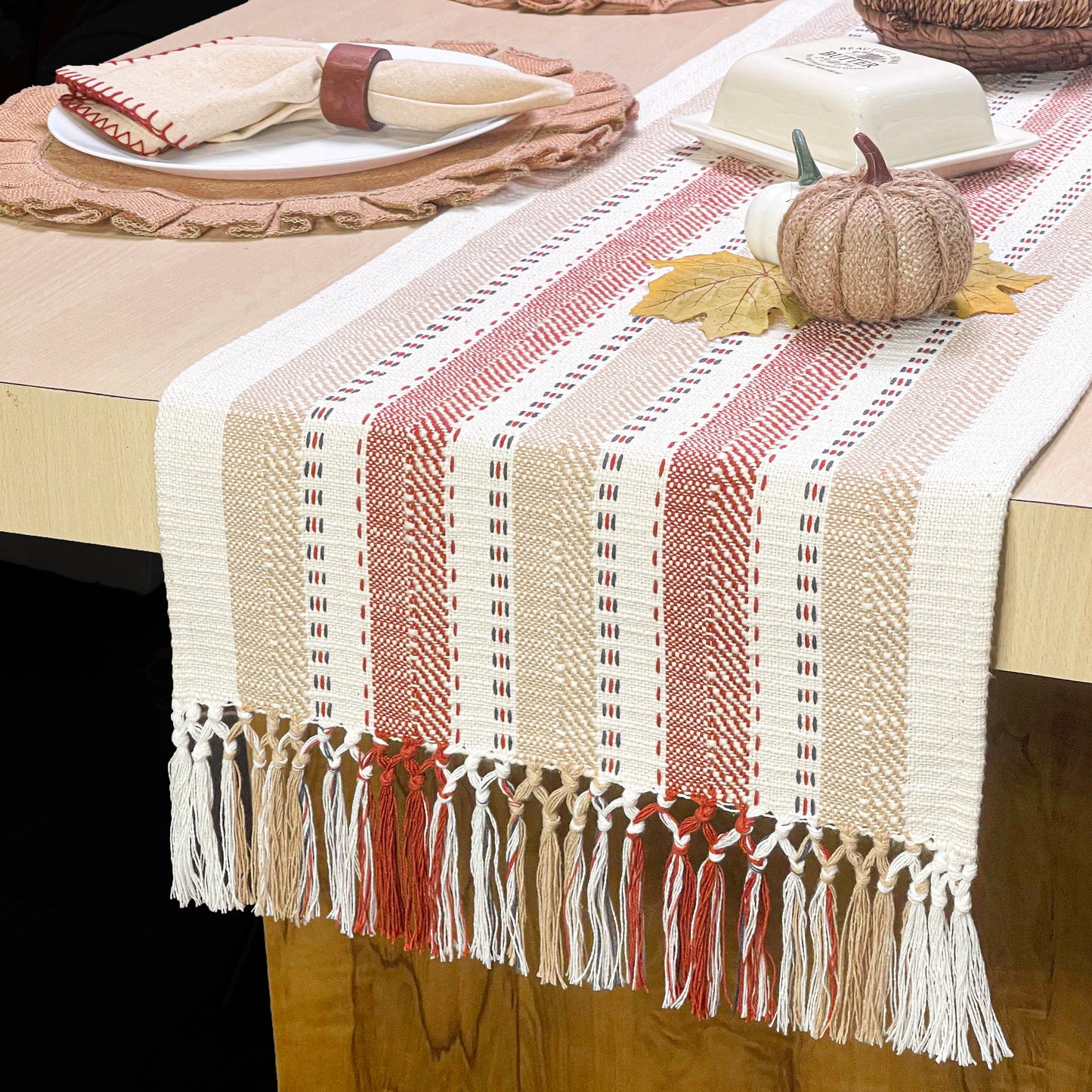 SANTA FE TABLE RUNNER- BEIGE-RUST, 14''x72''