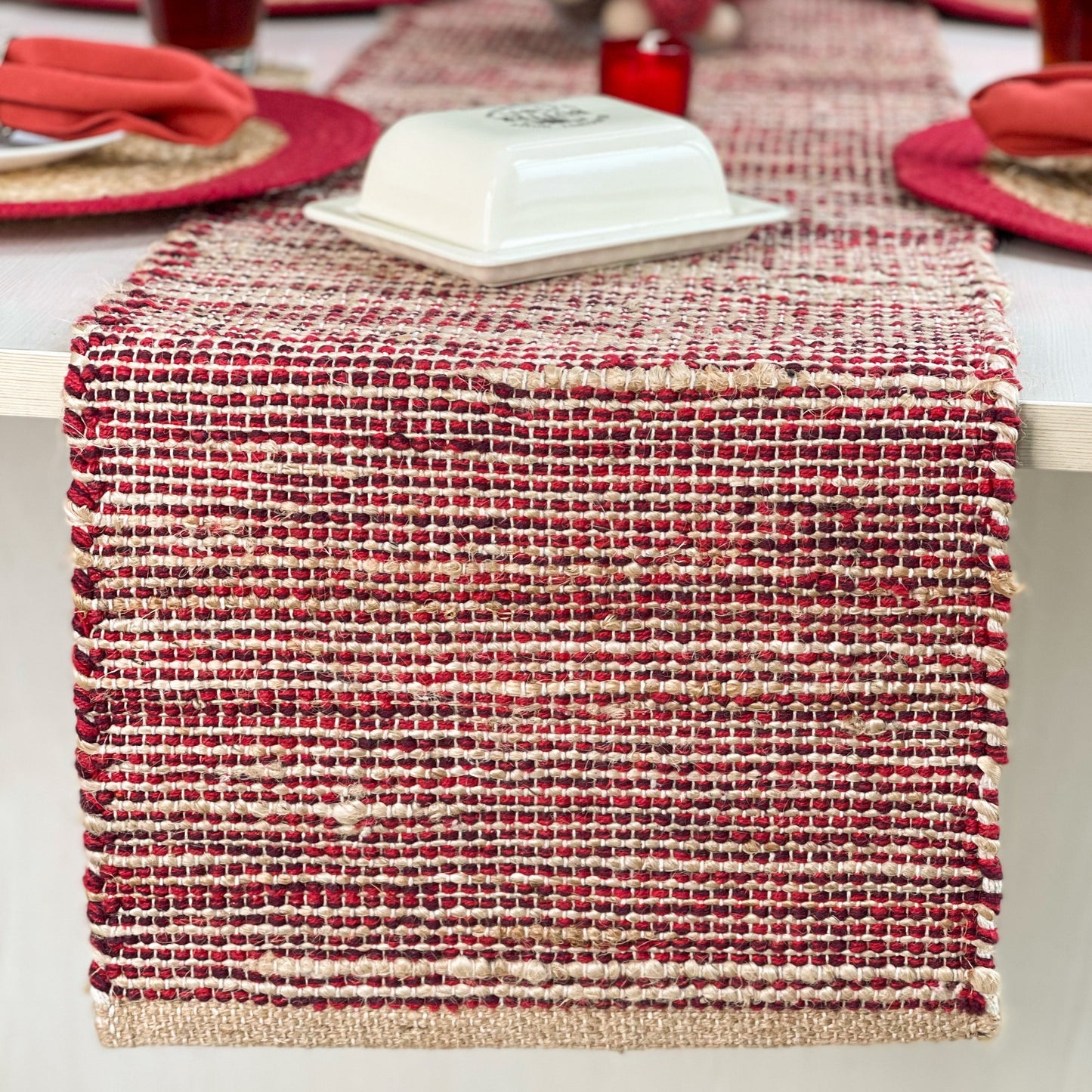 OMBRE TABLE RUNNER, NATURAL-RED, 13''x108''.